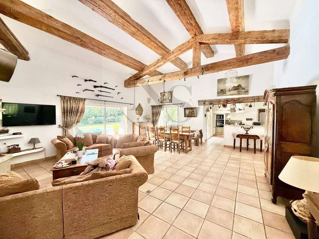 Maison à AIX-EN-PROVENCE
