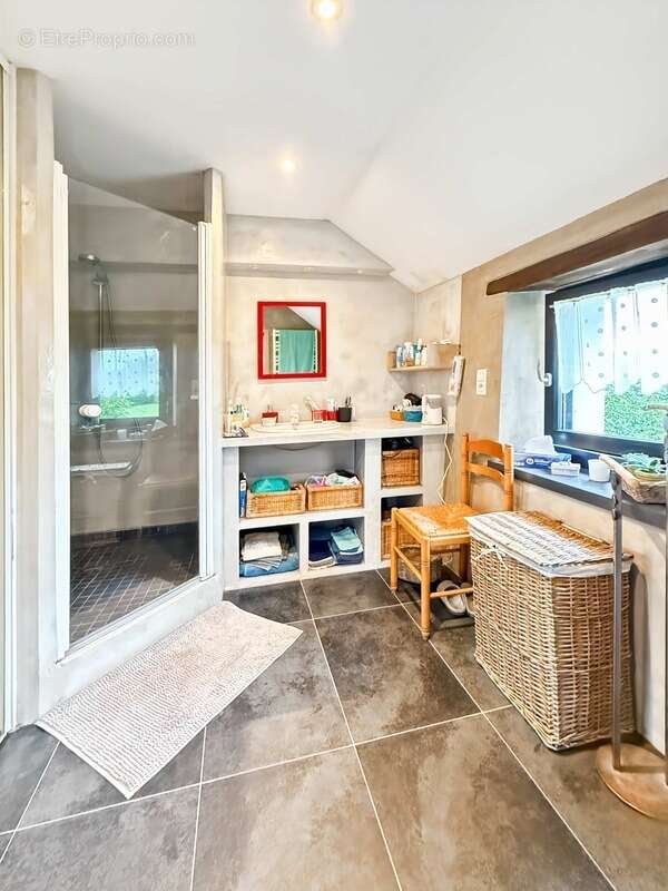 Maison à CHATELLERAULT