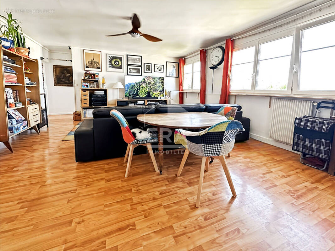 Appartement à MONTREUIL