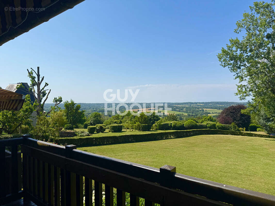 Appartement à TOURGEVILLE