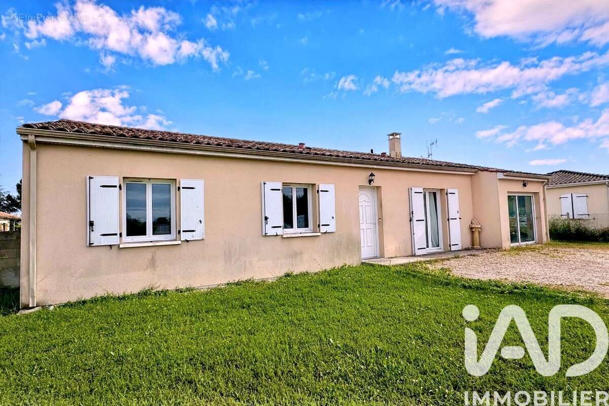 Photo 2 - Maison à MESNAC