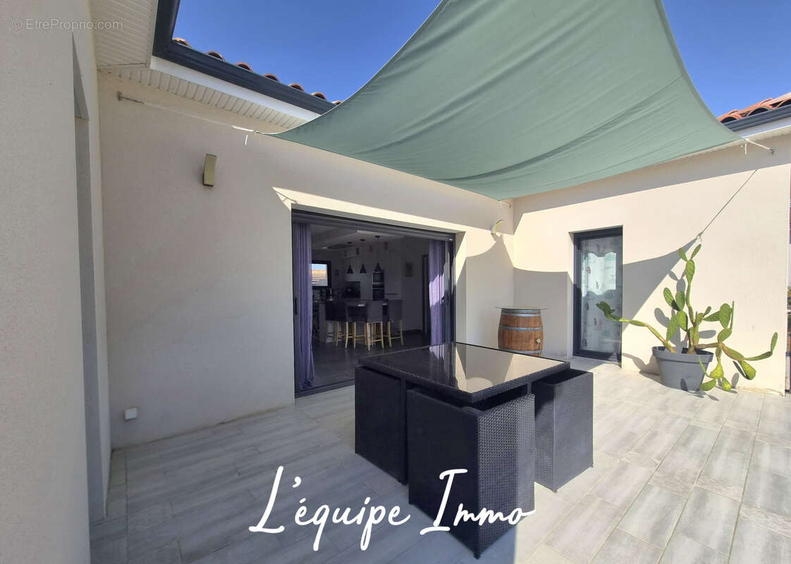 Maison à BRETX