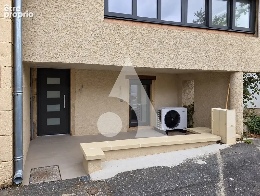 Maison Saint Verand 3 pièce(s) 66.5 m2 - photo 2