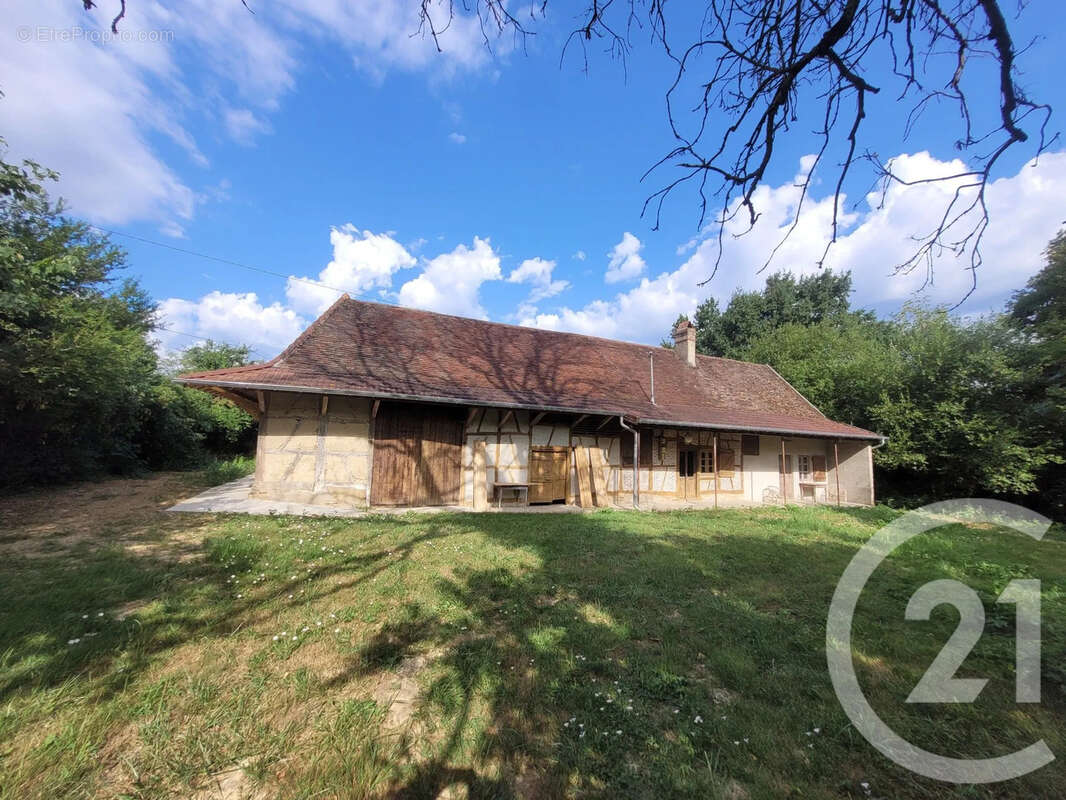 Maison 93 m² à La Chapelle-Thecle  - photo 15