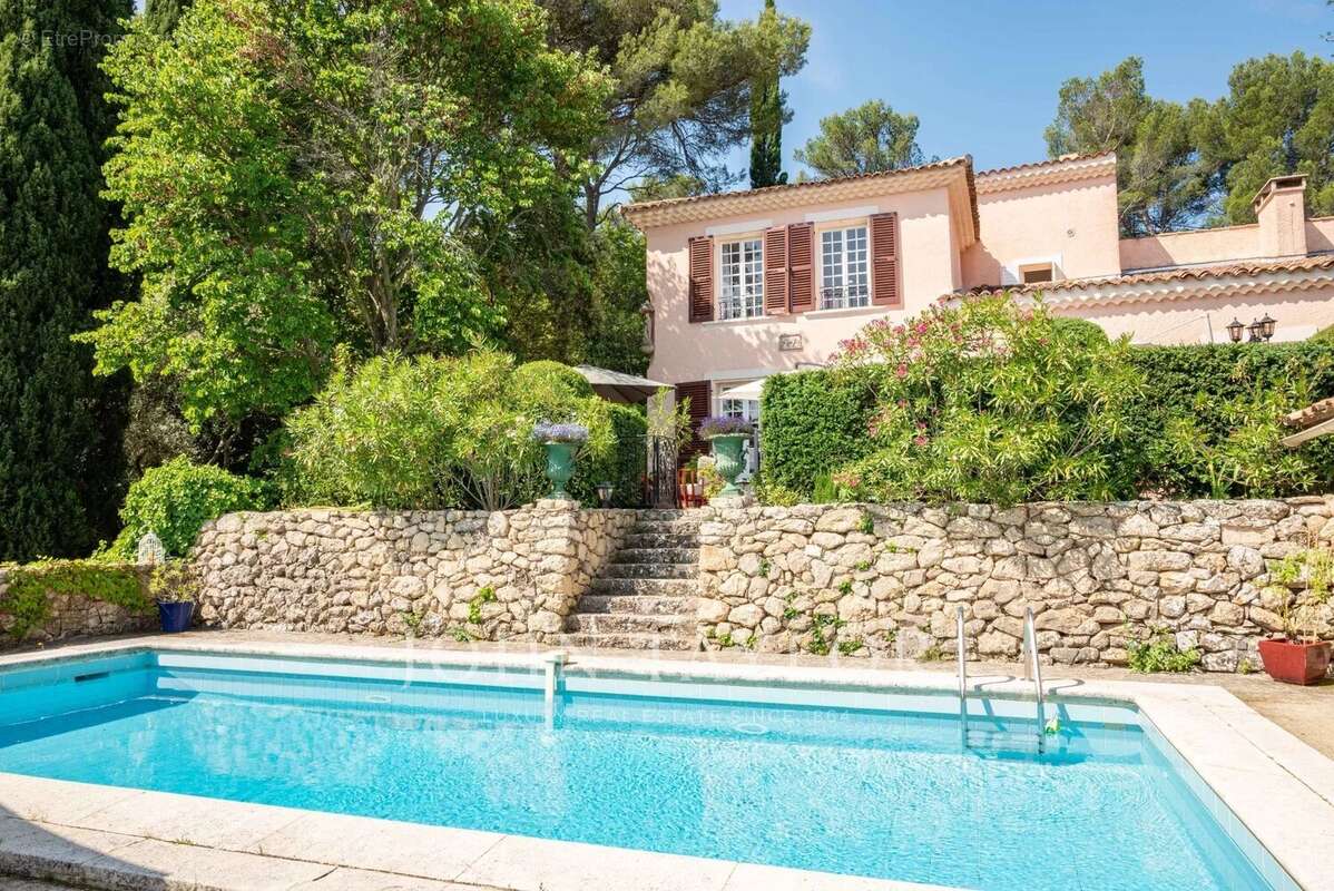 Maison à AIX-EN-PROVENCE