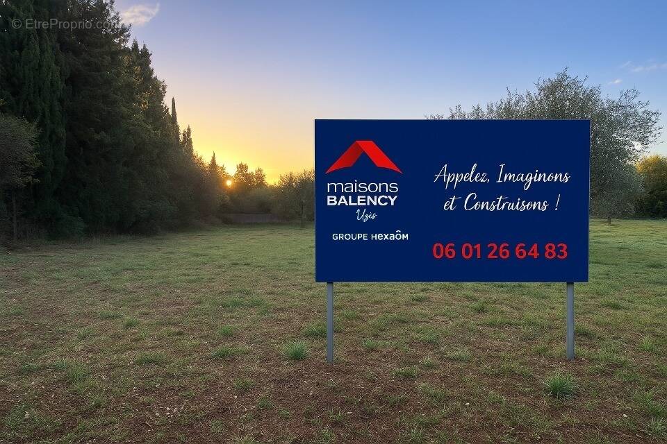 Terrain à CASTILLON-DU-GARD