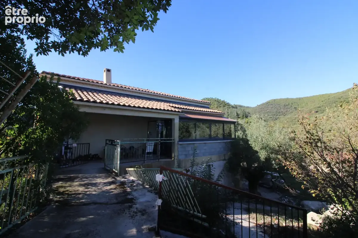 Villa volume 180 m2 sur un terrain de 4538 m2. - photo 19