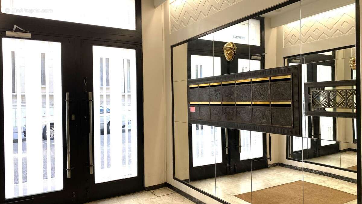 Appartement à LYON-6E