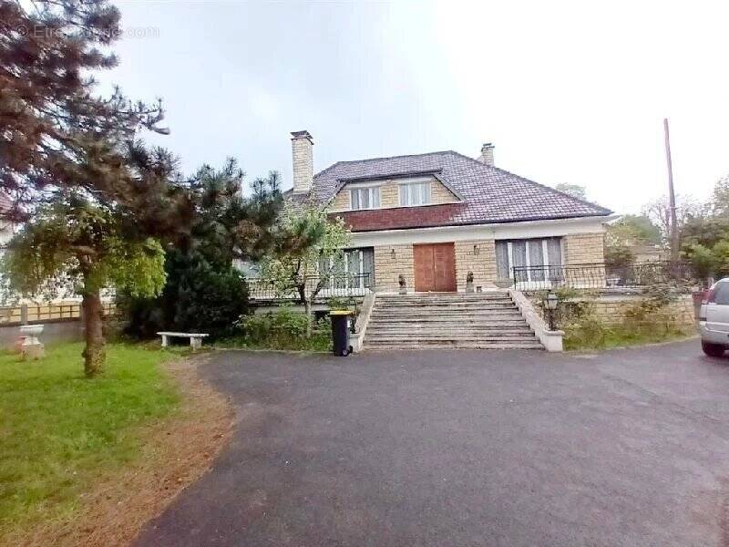 Maison à VILLEMOISSON-SUR-ORGE