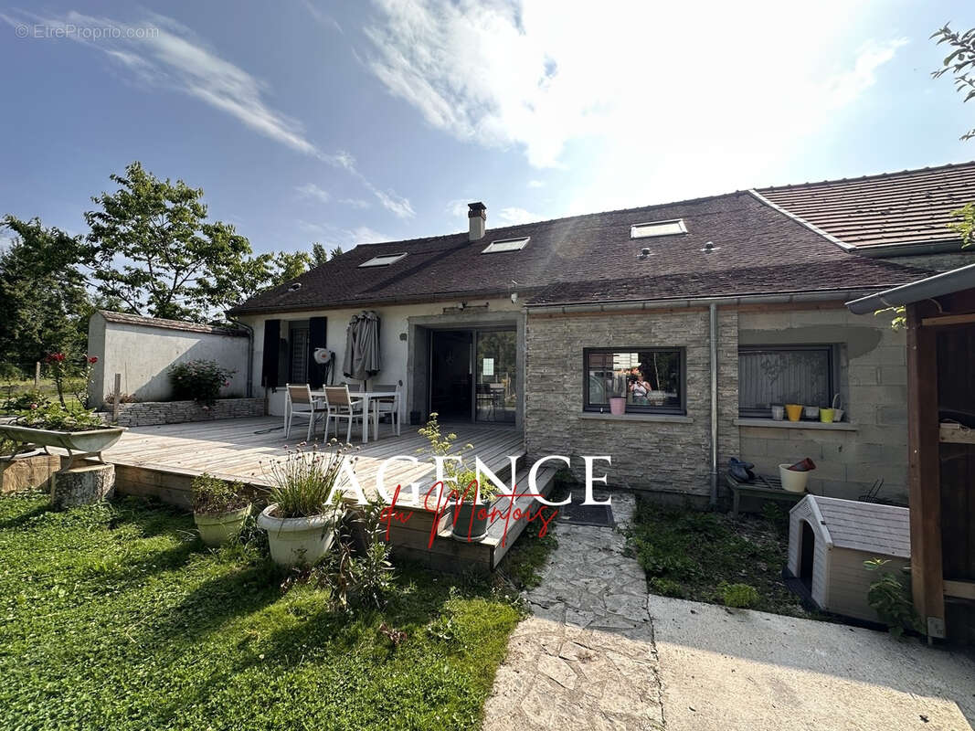 Maison à DONNEMARIE-DONTILLY