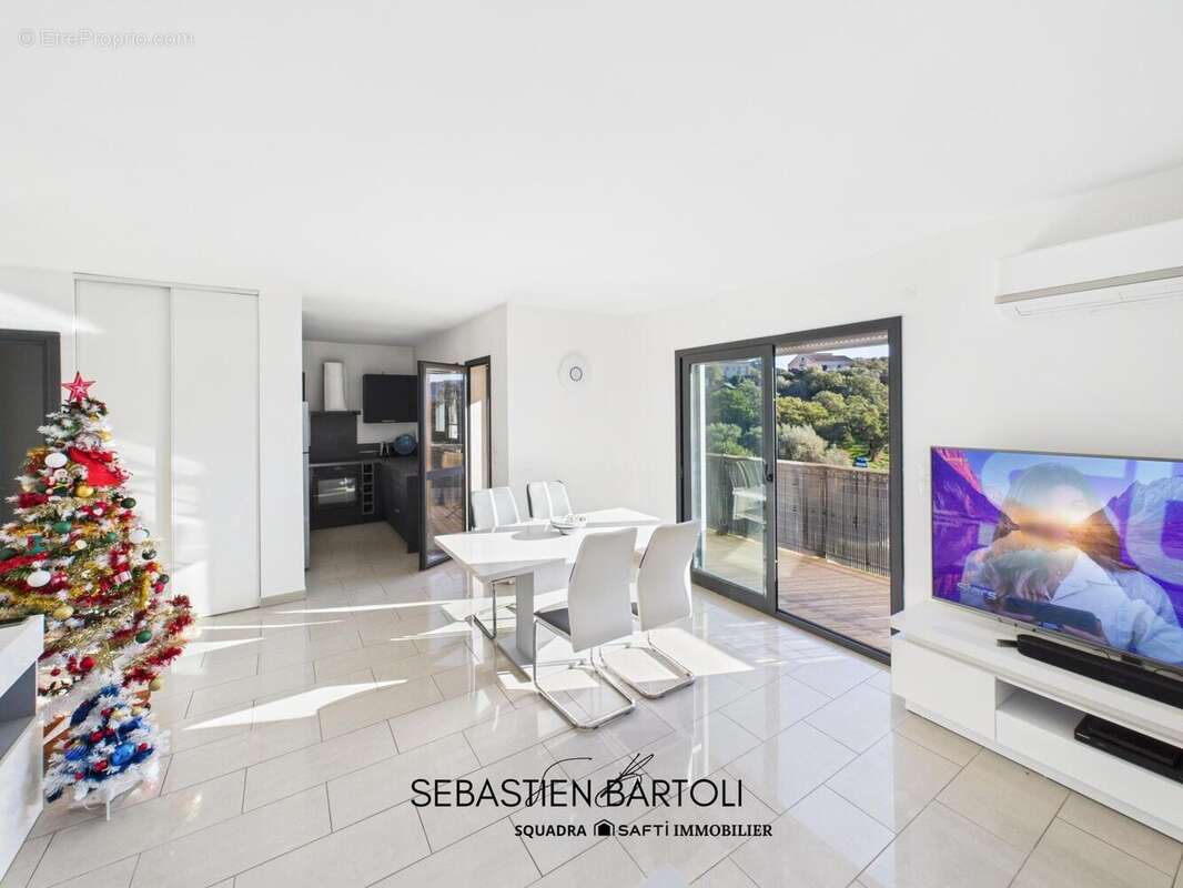 Photo 2 - Appartement à PORTO-VECCHIO