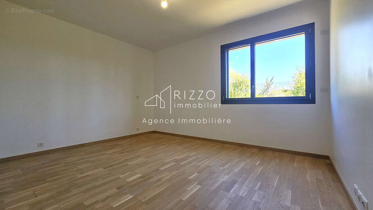 Appartement à DIVONNE-LES-BAINS