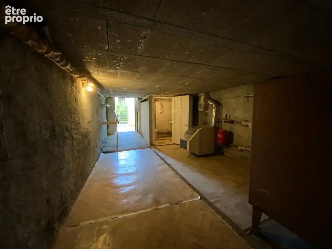 Maison dans Jonzac avec garage et jardin - photo 9