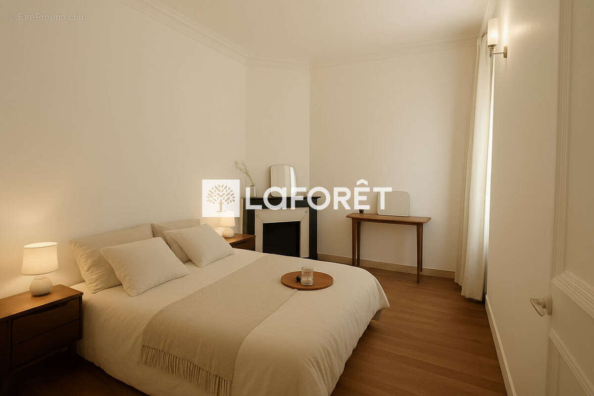 Appartement à PARIS-15E