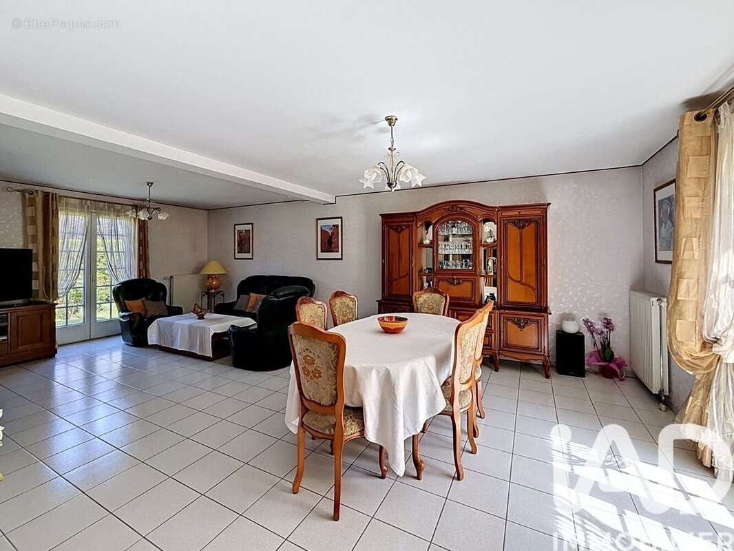 Photo 4 - Maison à BOISSISE-LE-ROI