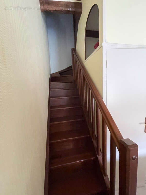 Appartement à LA REDORTE