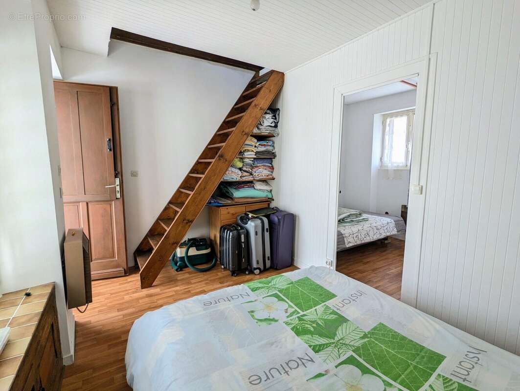 Maison à GRANDCAMP-MAISY