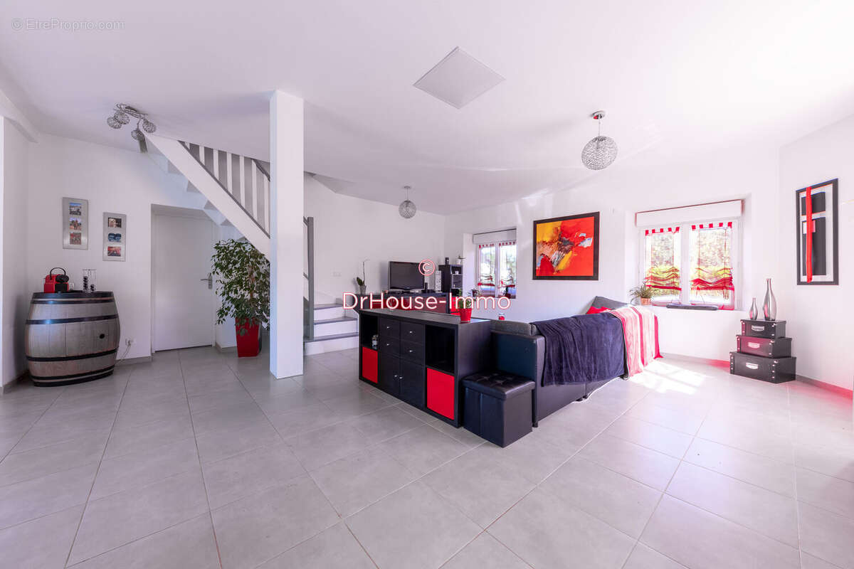 Maison à GARANCIERES