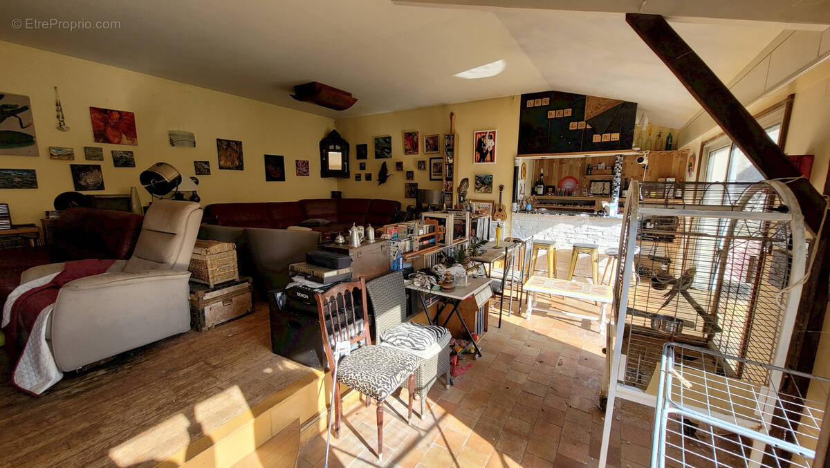 Appartement à CHEMILLE