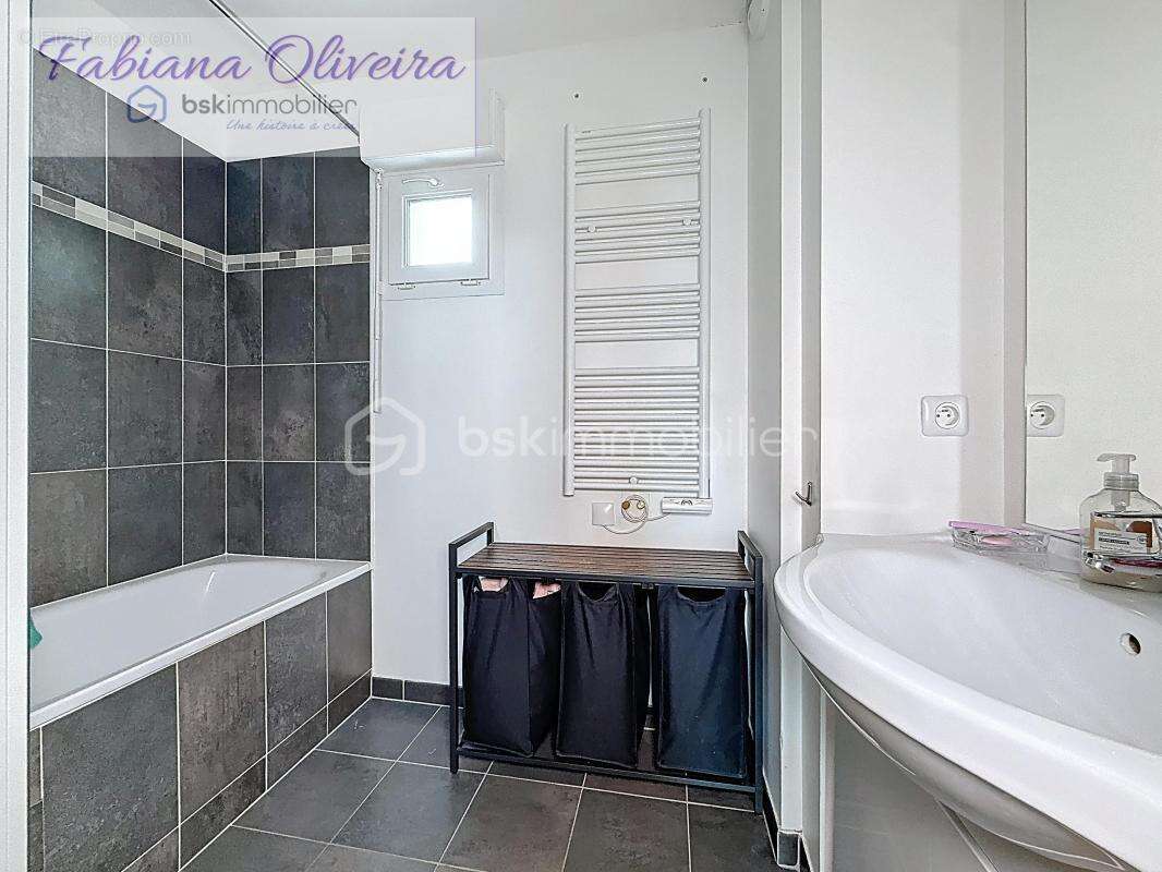 Appartement à CHESSY