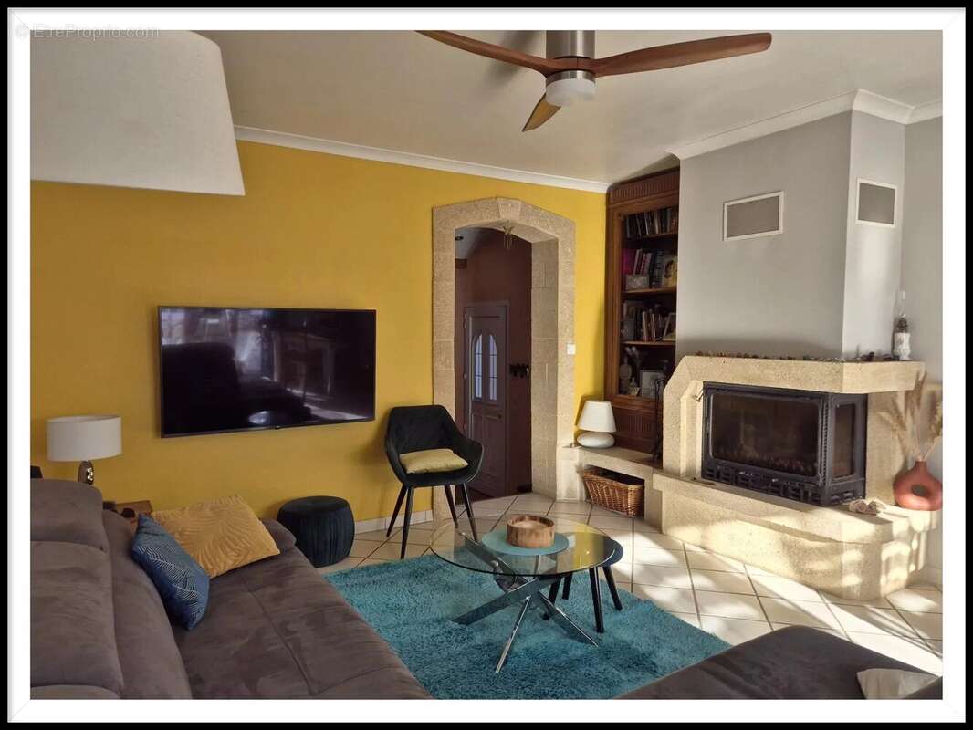 Maison à BAGNOLS-SUR-CEZE