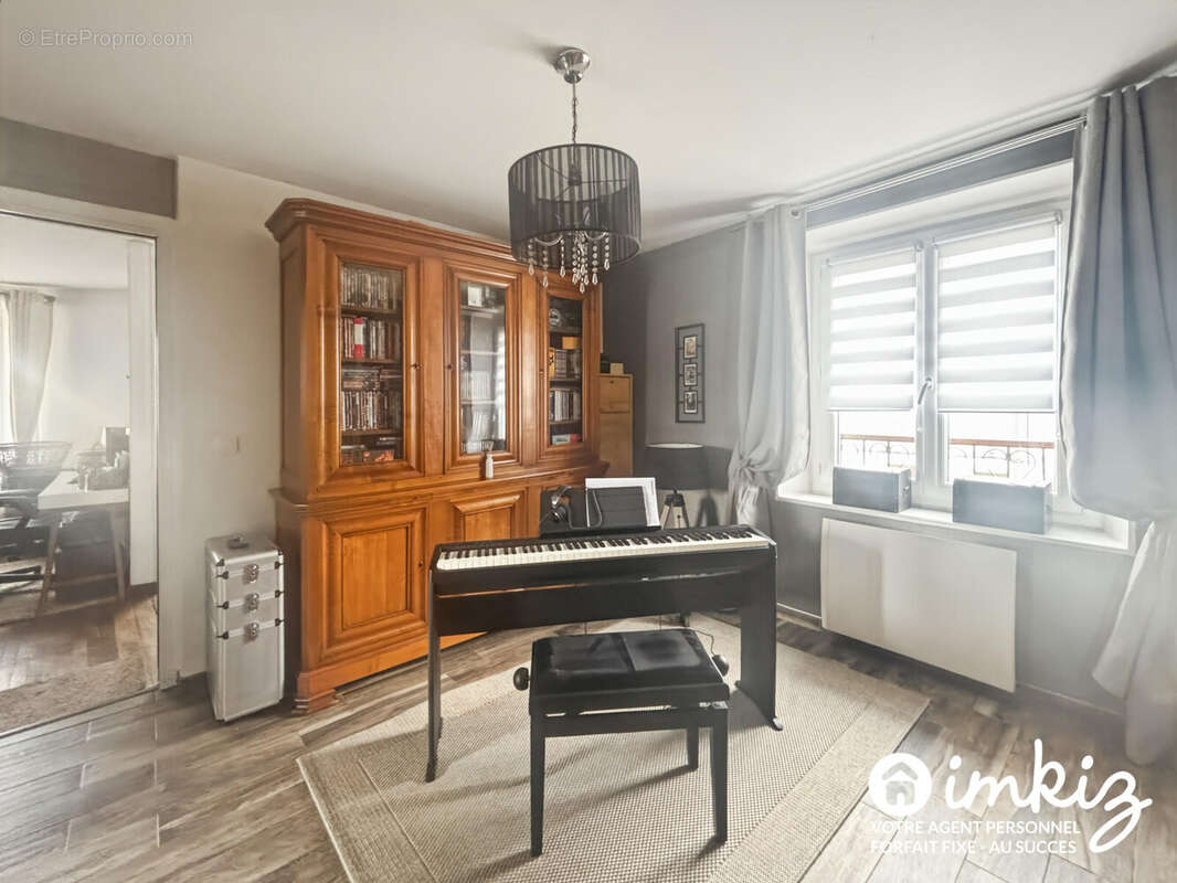 Appartement 4 pieces type maison de ville - photo 5