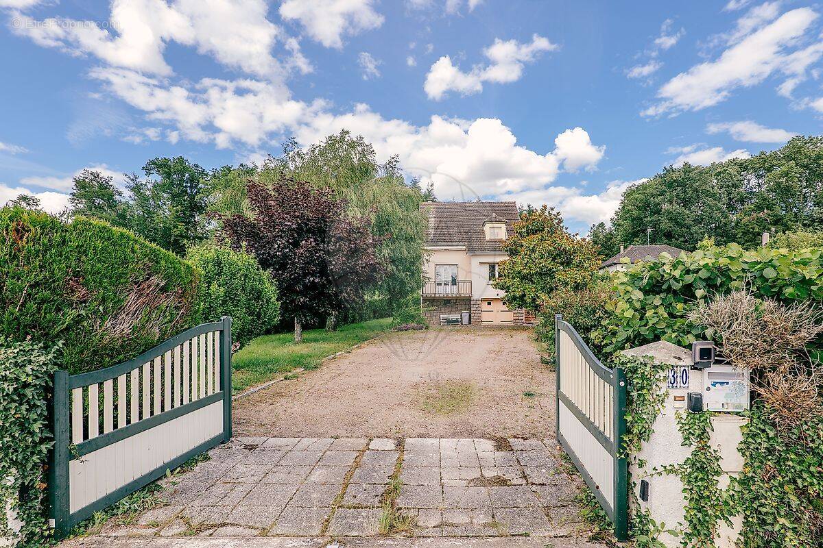 Maison à LAPALISSE