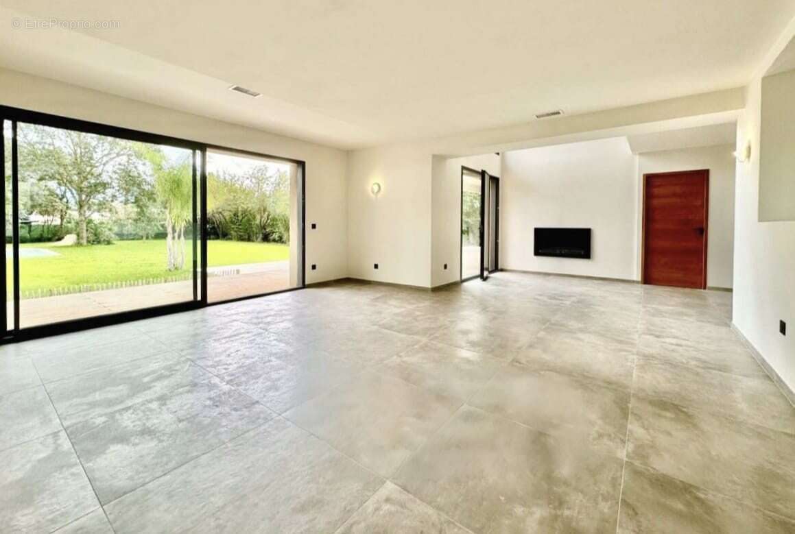 Maison à CANDILLARGUES