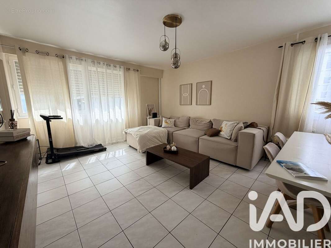 Photo 2 - Appartement à JOUE-LES-TOURS