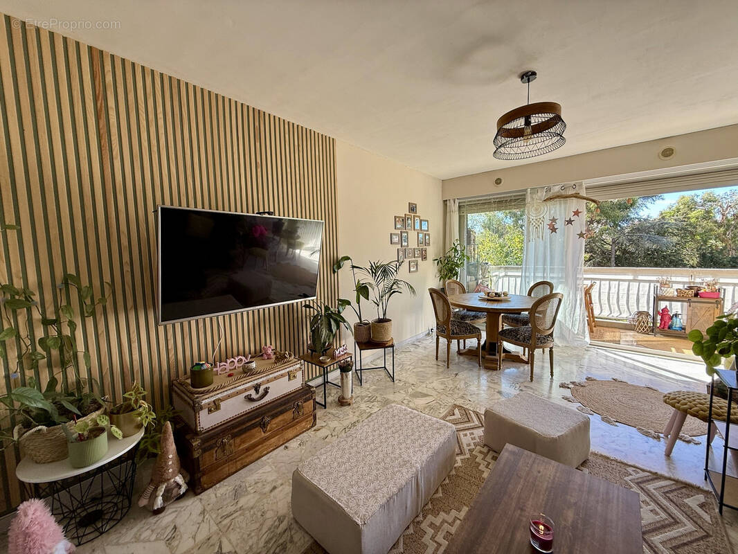 Appartement à CAGNES-SUR-MER