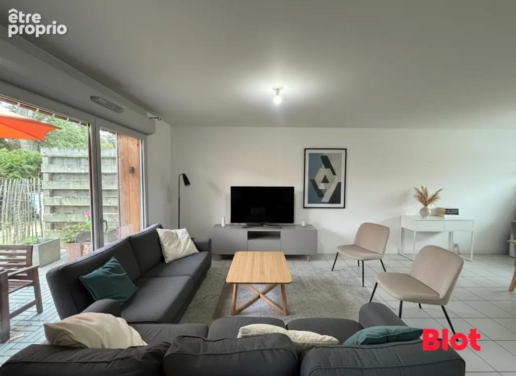 Maison 82 m² à Saint-Jacques-De-La-Lande  - photo 2