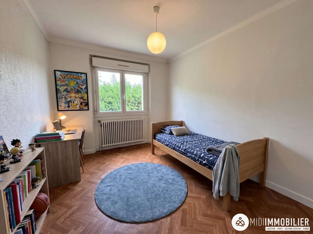 Maison 153 m² à Puygouzon  - photo 7