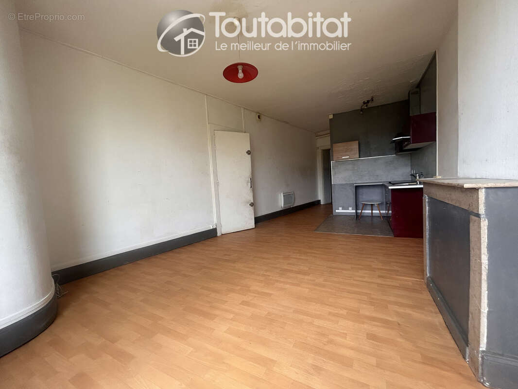 Appartement à CHARLEVILLE-MEZIERES
