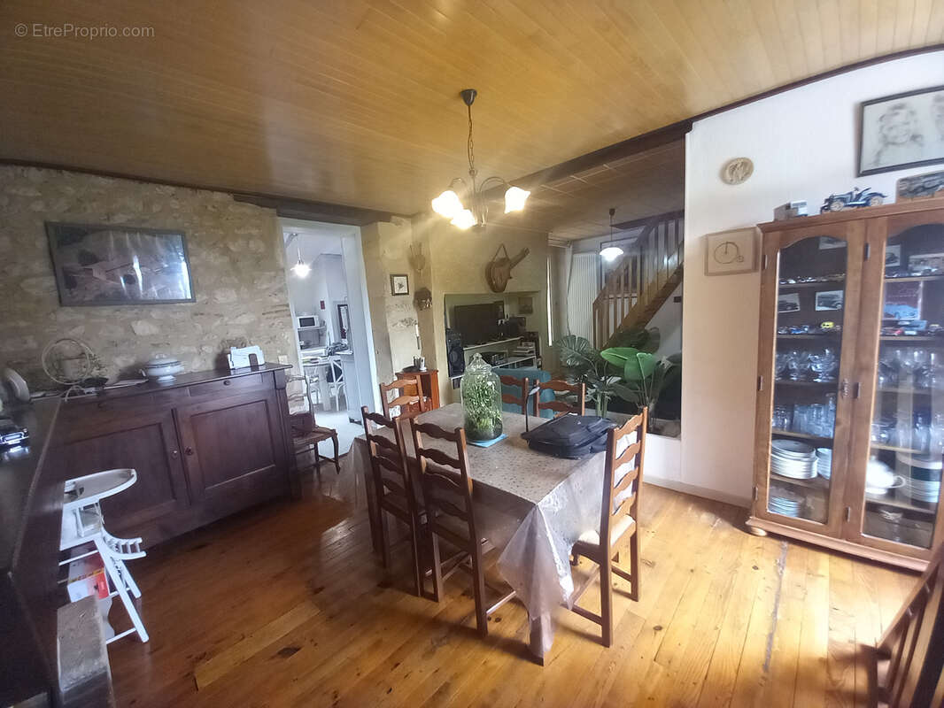 Maison à GREZELS