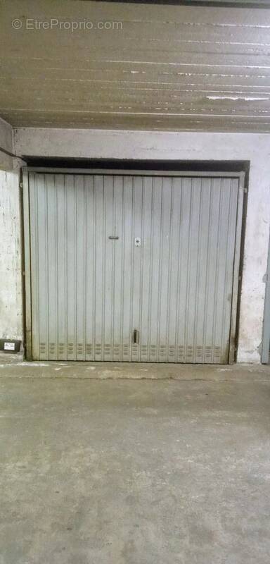 Parking à NICE