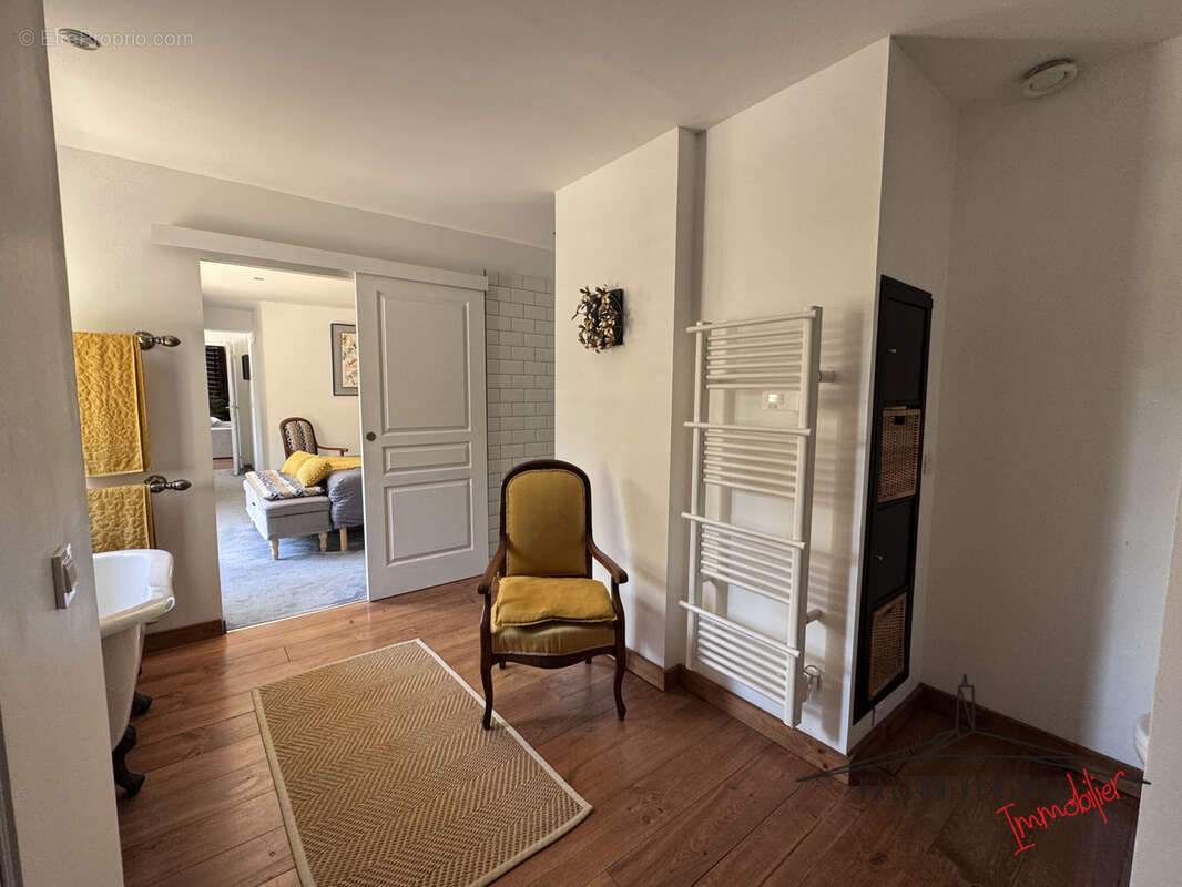 Propriété d'exception comprenant 3 logements - photo 14
