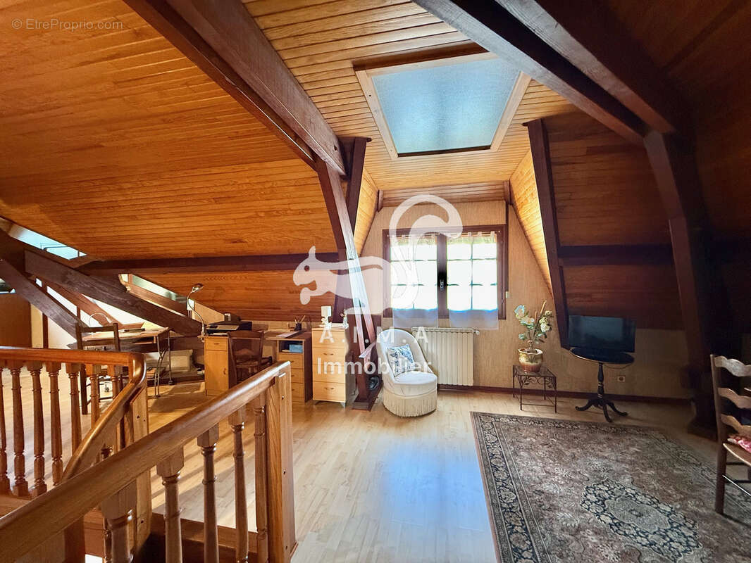 Maison à MIOS