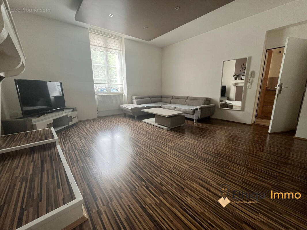 Appartement à BAR-SUR-AUBE