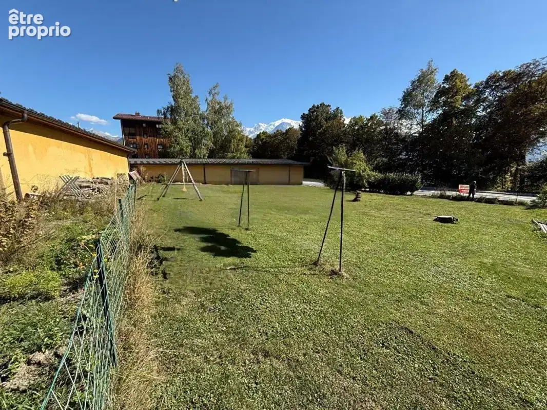EXCLUSIVITÉ, PASSY ,PLATEAU D'ASSY Terrain constructible de 866 M2 + 5 Garages box fermés , 350 000 Euros - photo 2