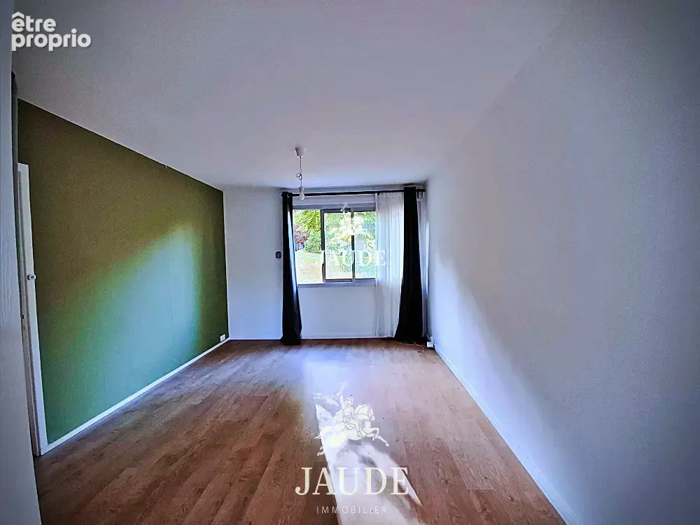 Appartement t4  a vendre avec garage chamalieres ( gare ) - photo 2