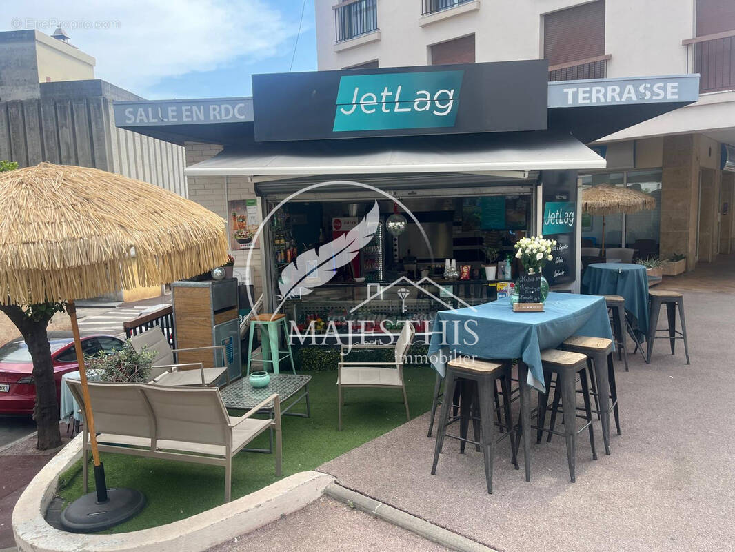 Commerce à HYERES