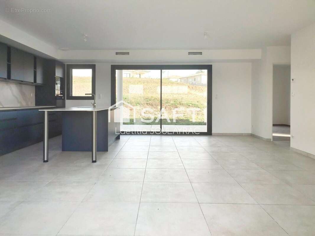 Photo 2 - Maison à CASTRES