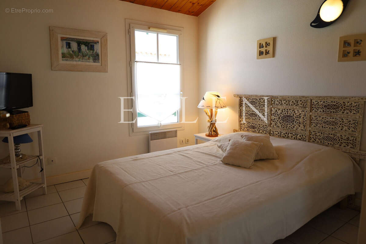 Appartement à SAINT-MARTIN-DE-RE