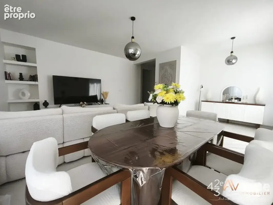 Appartement 118 m² à Saint-Etienne  - photo 5