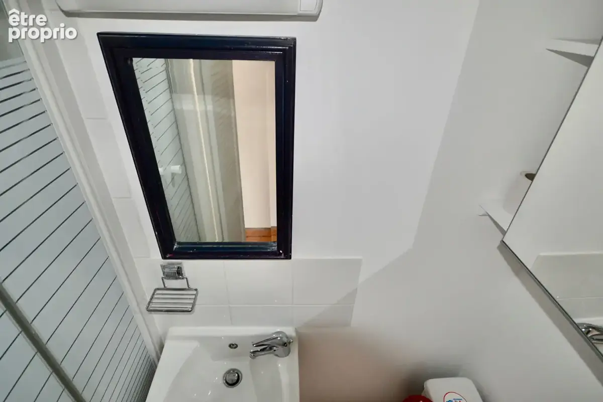 STUDIO Paris 10ème 16.47 m2 - photo 7