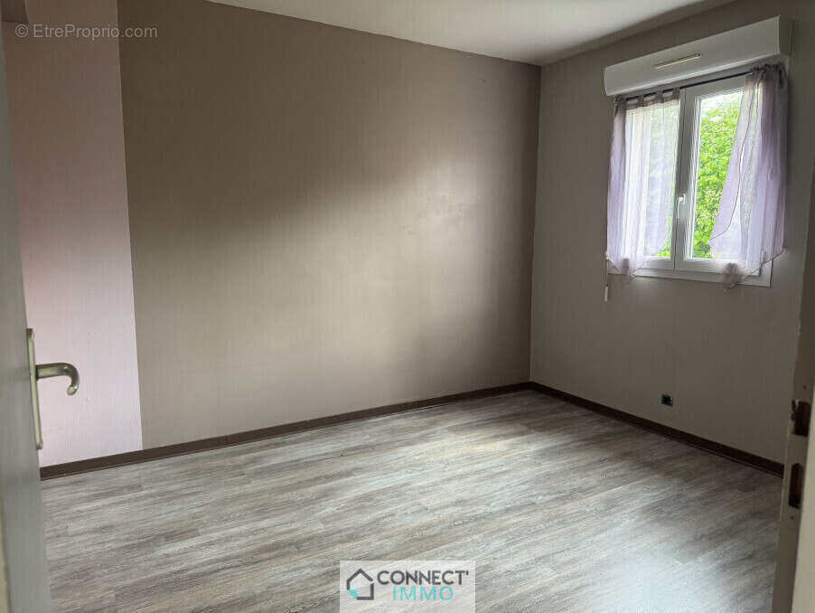 Maison à PLOUNEOUR-MENEZ