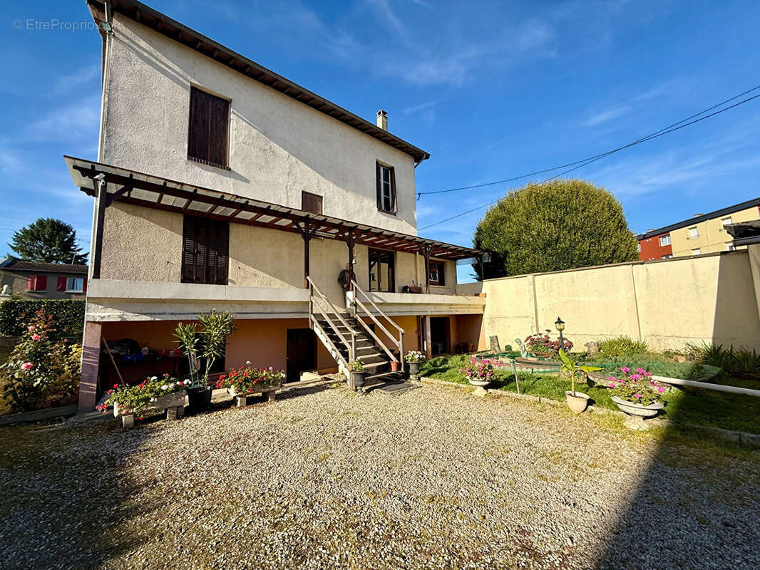 Maison à MIGENNES