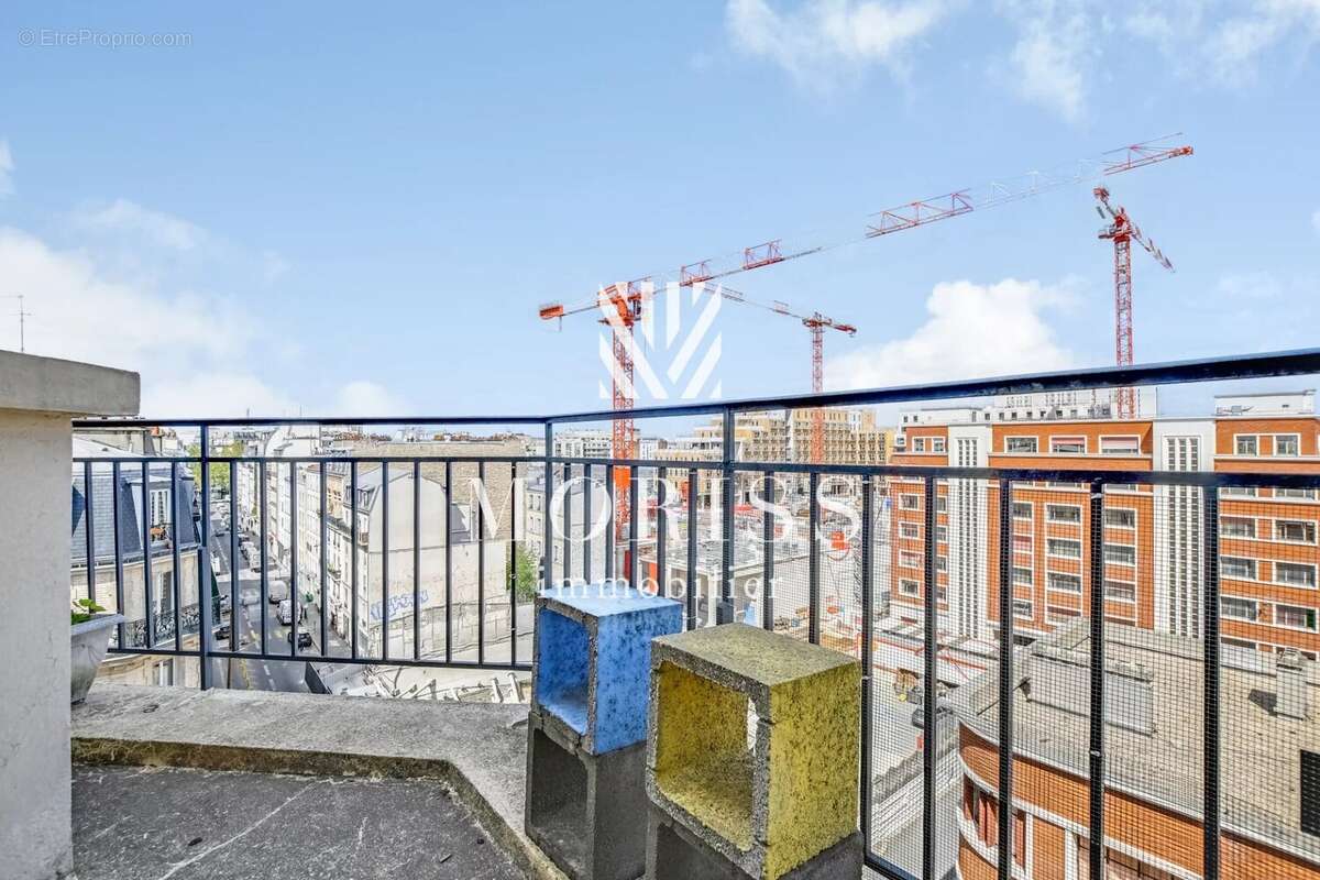 Appartement à PARIS-18E