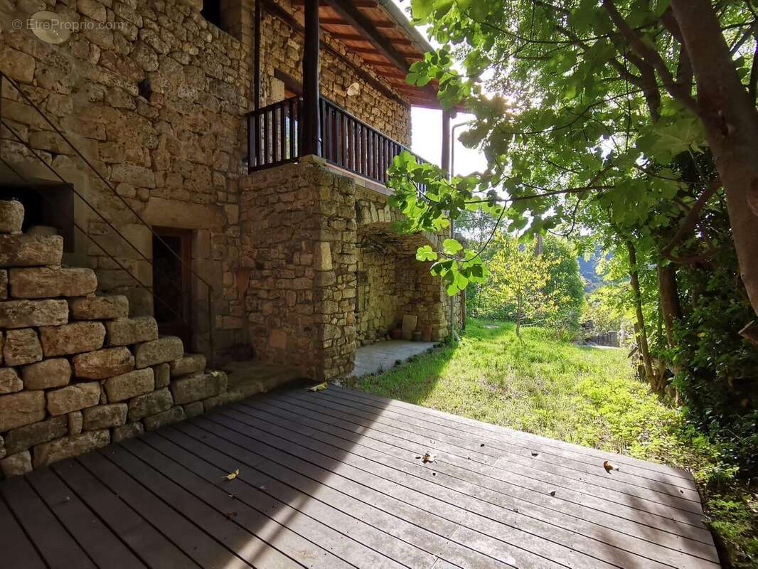   - Maison à ANTRAIGUES-SUR-VOLANE