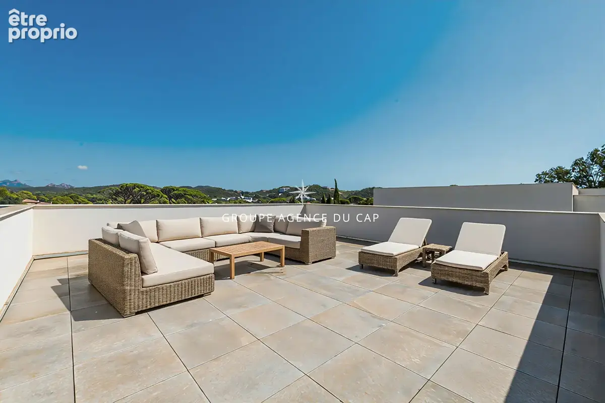 Photo Appartement à Saint-Raphael au prix de 550 000€